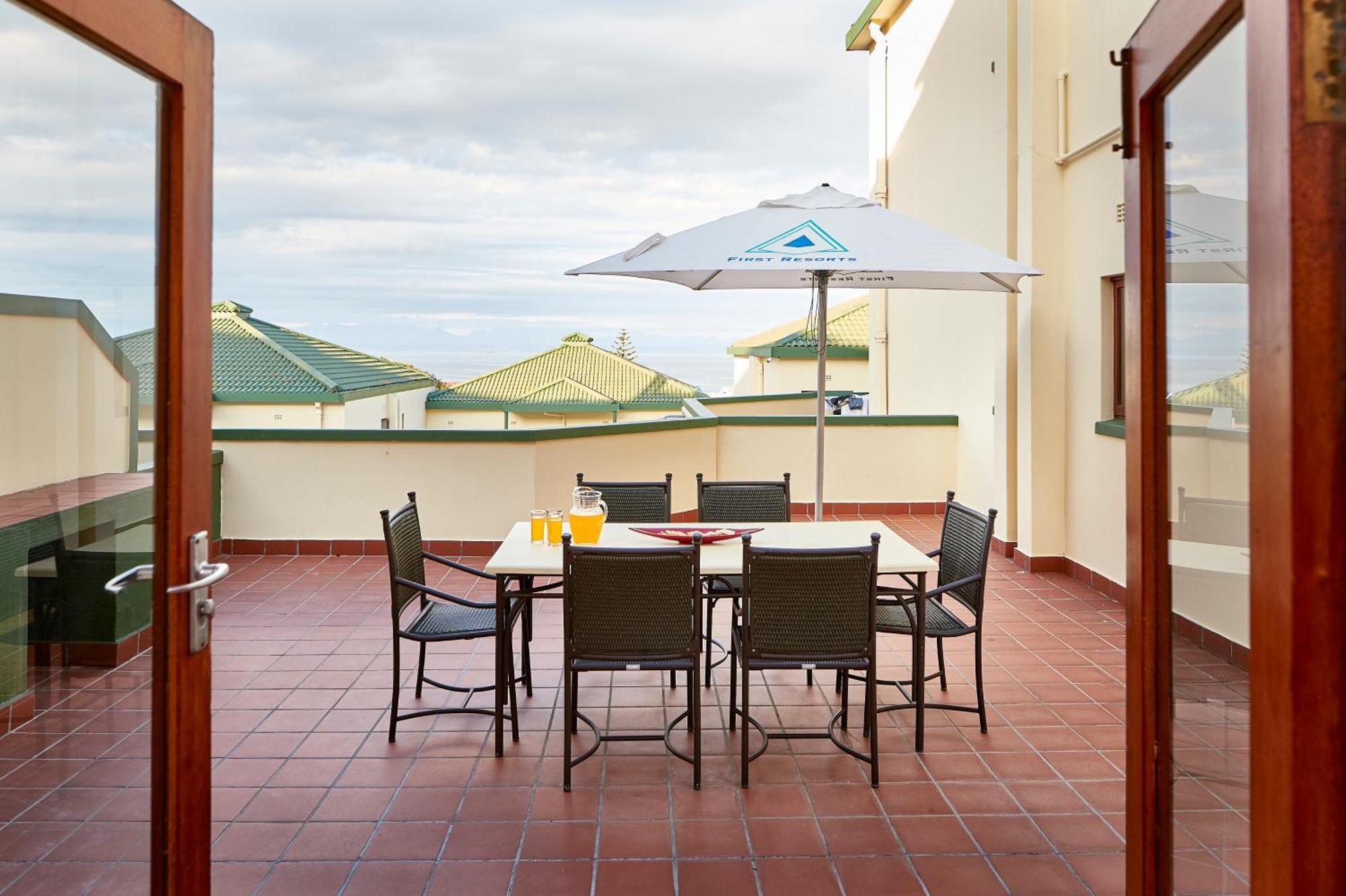 First Group Perna Perna Mossel Bay Apartman Kültér fotó